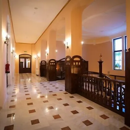 Rubezahl-marienbad Luxury Historical Castle & Golf-castle Collection Готель Маріанські Лазні