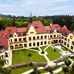 Rubezahl-marienbad Luxury Historical Castle & Golf-castle Collection