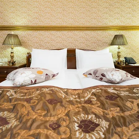 Rubezahl-marienbad Luxury Historical Castle Hotel&golf-castle Collection 5* Mariánské Lázně