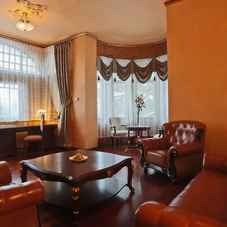 Rubezahl-marienbad Luxury Historical Castle Hotel&golf-castle Collection Hotel Mariánské Lázně