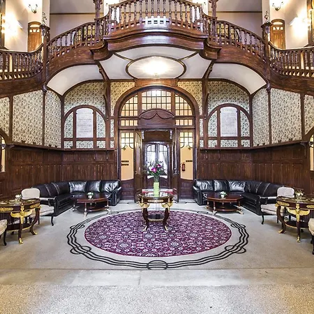 Hotel Rubezahl-marienbad Luxury Historical Castle Hotel&golf-castle Collection Mariánské Lázně