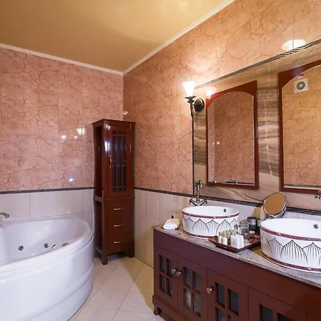 Rubezahl-marienbad Luxury Historical Castle & Golf-castle Collection