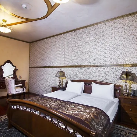 Hotel Rubezahl-marienbad Luxury Historical Castle & Golf-castle Collection Mariánské Lázně