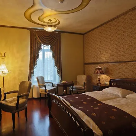Hotel Rubezahl-marienbad Luxury Historical Castle & Golf-castle Collection Mariánské Lázně