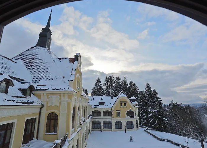 Rubezahl-marienbad Luxury Historical Castle Hotel&golf-castle Collection 5*