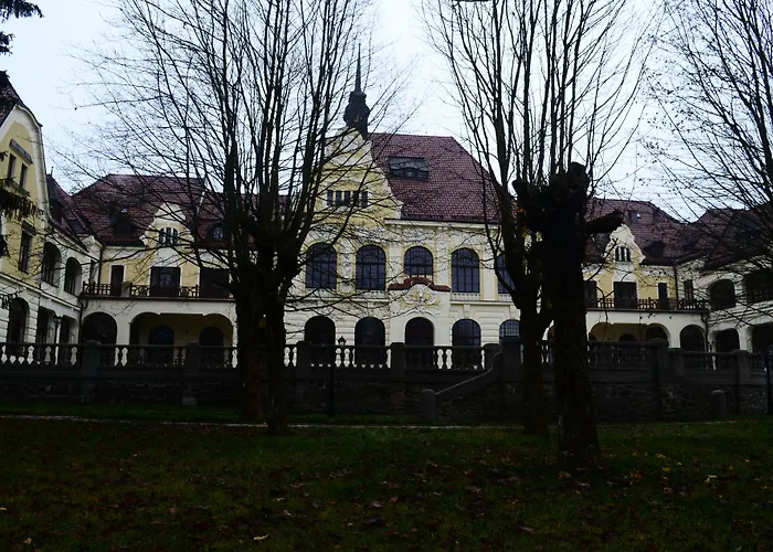 Rubezahl-marienbad Luxury Historical Castle Hotel&golf-castle Collection